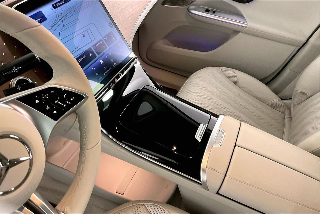 Certified 2023 Mercedes-Benz EQE 500 4MATIC SUV image 12