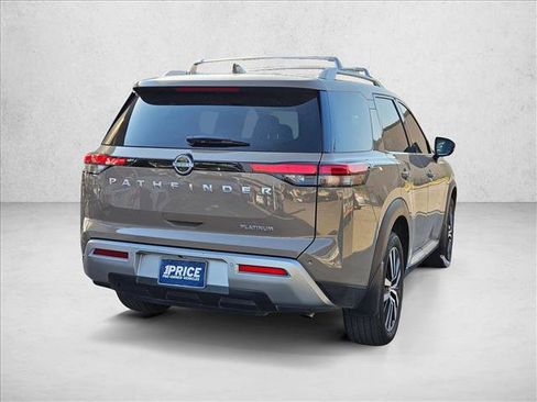 Used 2024 Nissan Pathfinder Platinum w/ Cargo Package image 5