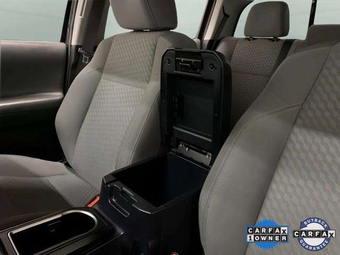Used 2022 Toyota Tacoma SR image 58