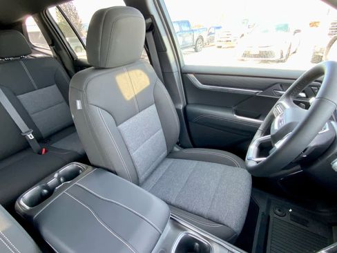 New 2026 GMC Acadia Elevation w/ LPO, Floor Liner Package image 30