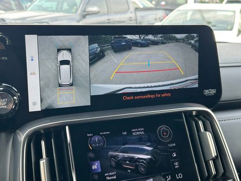 Used 2024 Lexus LX 600 F Sport image 42