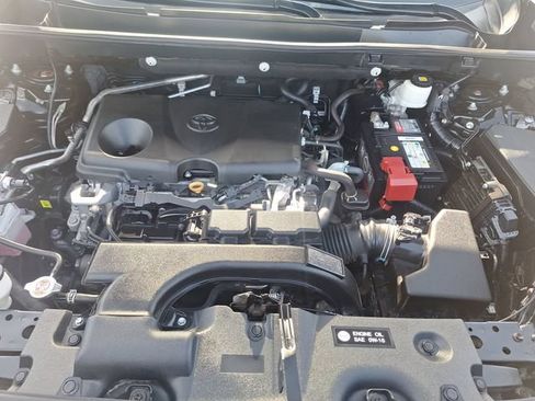 Used 2019 Toyota RAV4 XLE Premium w/ Advanced Technology Package FWD image 21