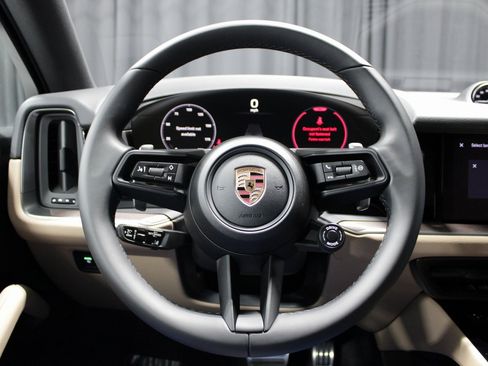 New 2026 Porsche Cayenne S image 27