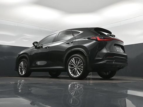 Certified 2025 Lexus NX 350 AWD w/ Premium Package image 40