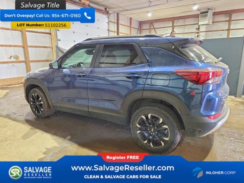 Used 2021 Chevrolet TrailBlazer LT w/ Convenience Package AWD/4WD image 3