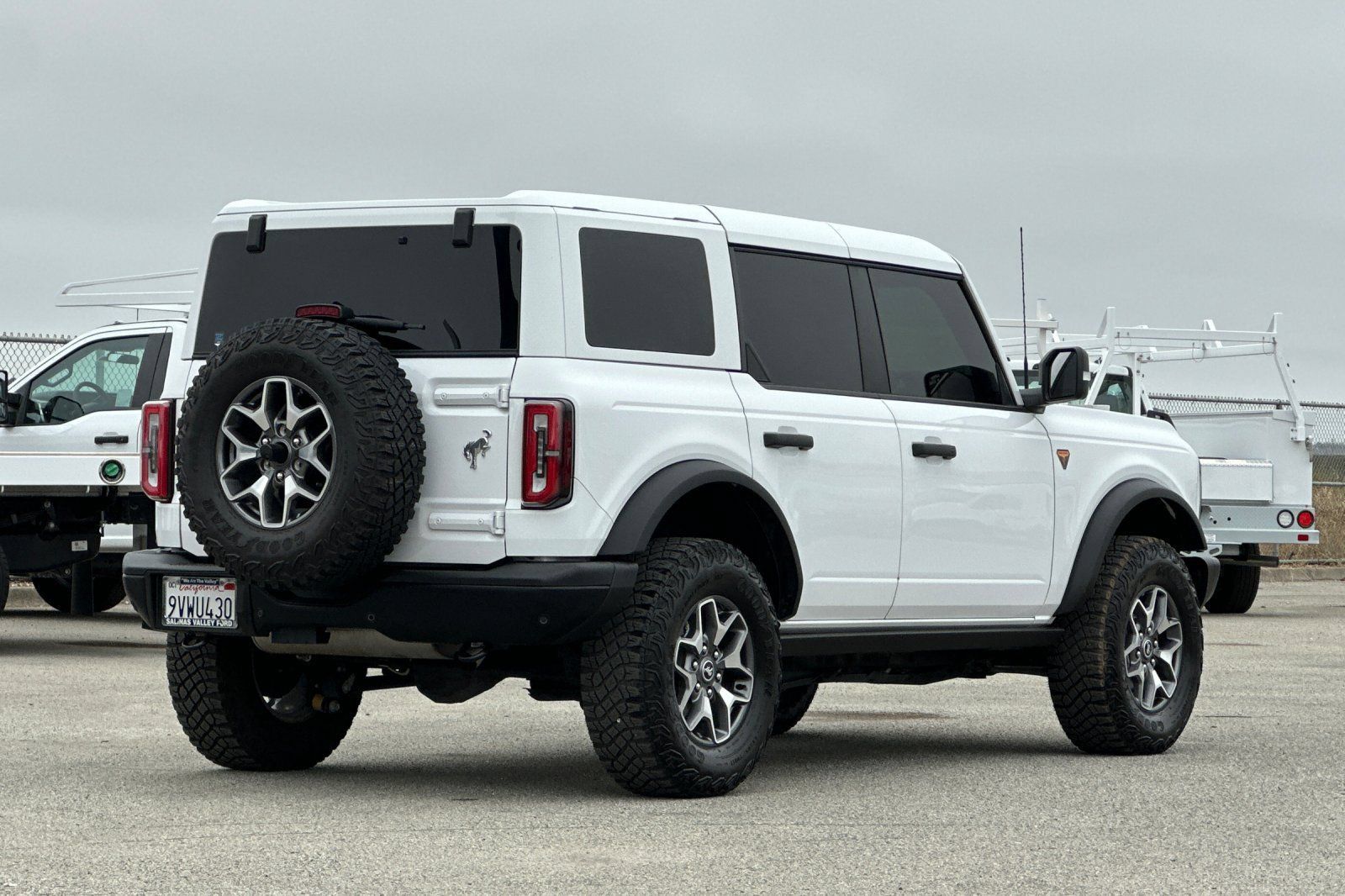Used 2025 Ford Bronco Badlands AWD/4WD image 4