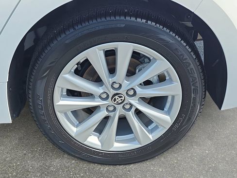Used 2026 Toyota Corolla SE FWD image 31
