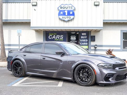 Used 2021 Dodge Charger SRT Hellcat RWD image 4