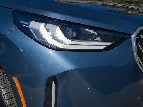 Used 2025 BMW X3 xDrive30i w/ Convenience Package image 8