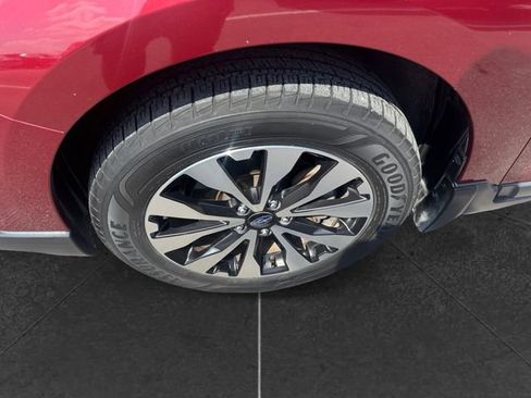 Used 2016 Subaru Outback 2.5i Limited AWD/4WD image 6