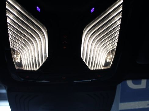 Used 2023 BMW X3 xDrive30i w/ Convenience Package image 37