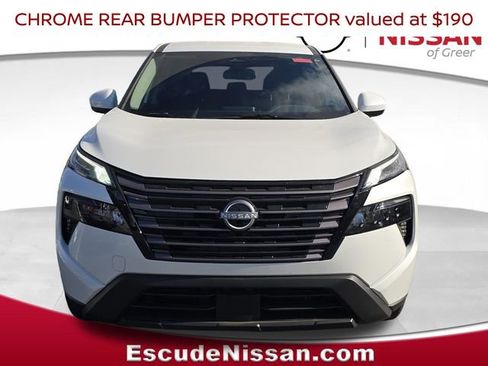 Certified 2026 Nissan Rogue SV FWD image 9