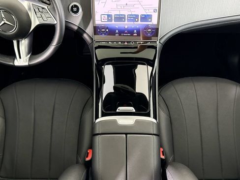 Certified 2023 Mercedes-Benz EQE 350+ SUV image 17
