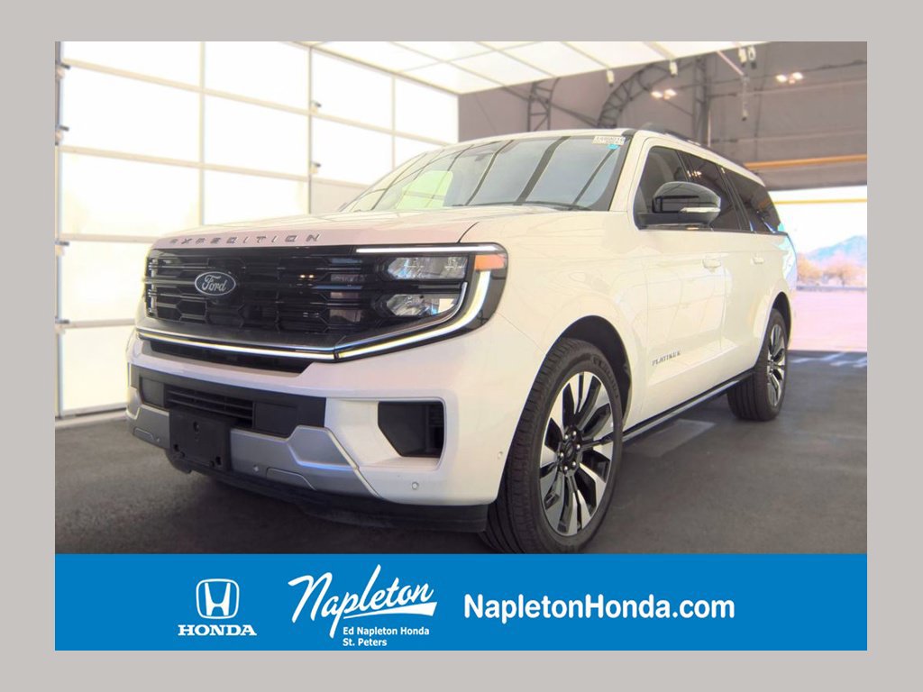 Used 2025 Ford Expedition Max Platinum w/ Driver's Package AWD/4WD image 1