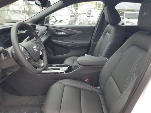 New 2026 Buick Envista Sport Touring w/ Convenience I Package FWD image 18