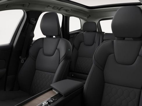 New 2026 Volvo XC60 T8 Plus w/ Protection Package Premier image 6