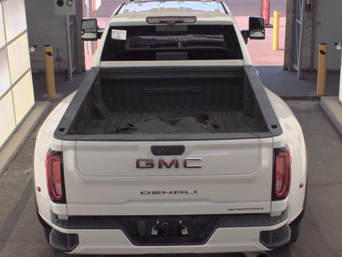 Used 2020 GMC Sierra 3500 Denali w/ Denali Ultimate Package AWD/4WD image 6