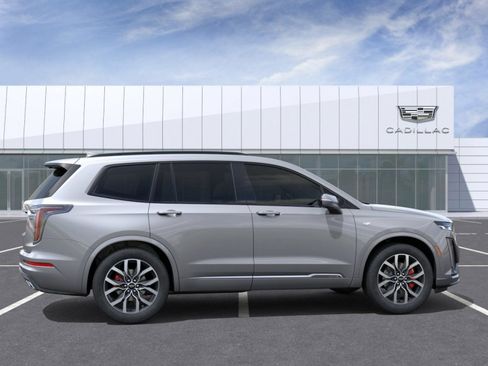 New 2025 Cadillac XT6 Sport w/ Technology Package AWD/4WD image 5