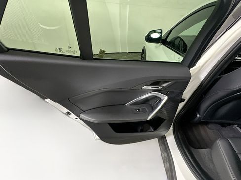 Used 2025 BMW X2 xDrive28i image 26