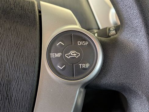 Used 2012 Toyota Prius V Two image 16