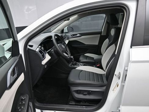 New 2026 Volkswagen Taos SEL AWD/4WD image 9