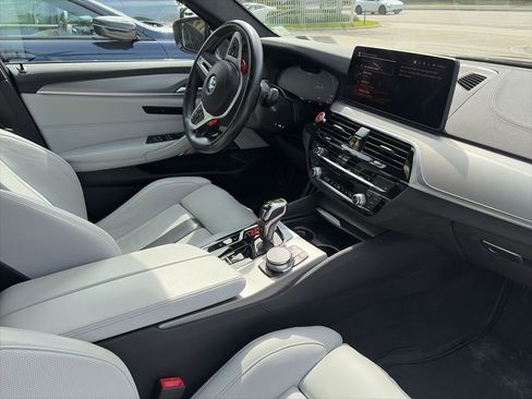 Used 2023 BMW M5 w/ Executive Package image 7