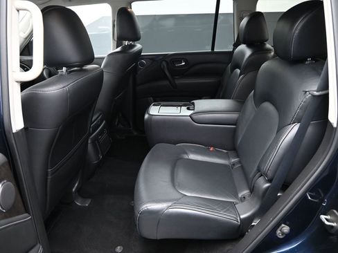 Used 2024 INFINITI QX80 Luxe image 12