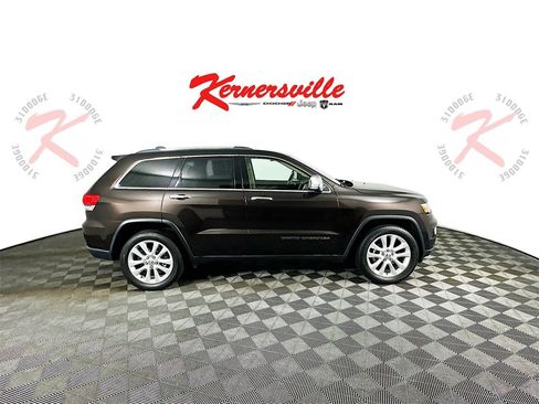 Used 2017 Jeep Grand Cherokee Limited image 8