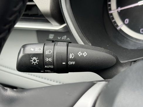 Certified 2022 Toyota Highlander XLE image 33