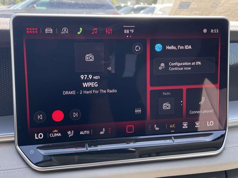 New 2026 Volkswagen Tiguan SE FWD image 23