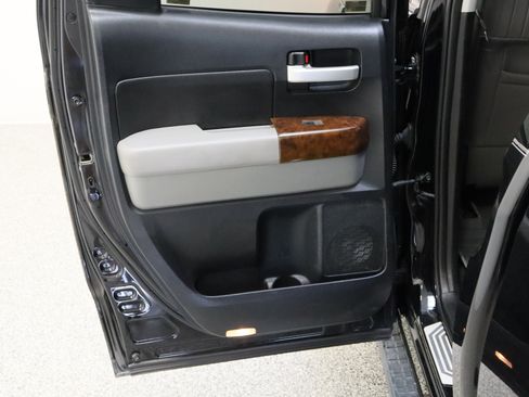 Used 2007 Toyota Tundra Limited image 25