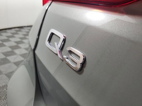 Used 2024 Audi Q3 2.0T Premium AWD/4WD image 8