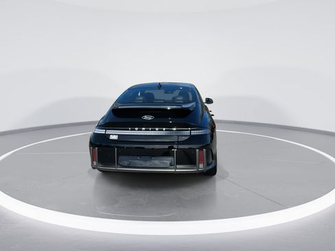 Certified 2025 Hyundai Ioniq 6 SEL image 6