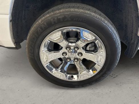 Used 2020 RAM 1500 Big Horn AWD/4WD image 14