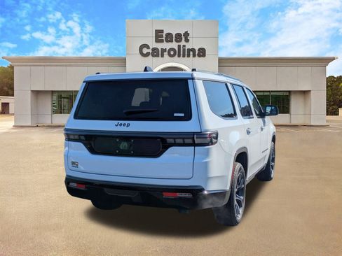 New 2026 Jeep Grand Wagoneer Limited w/ Premium Group II image 3