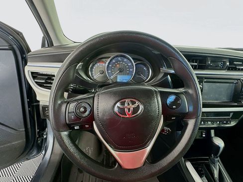 Used 2016 Toyota Corolla LE FWD image 11