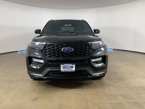 Certified 2023 Ford Explorer ST-Line AWD/4WD image 3