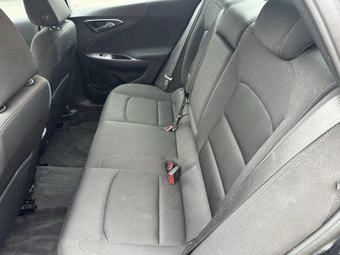 Used 2022 Chevrolet Malibu LT FWD image 12