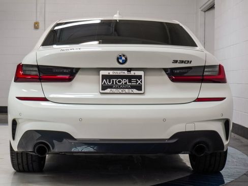Used 2022 BMW 330i Sedan w/ M Sport Package RWD image 38