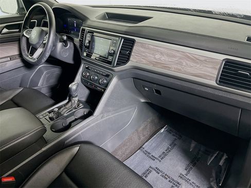 Used 2023 Volkswagen Atlas Cross Sport SE image 26