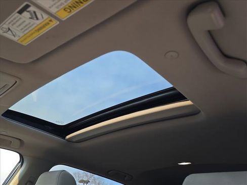 Used 2023 Honda CR-V EX image 13