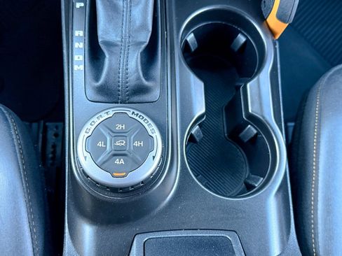 Certified 2022 Ford Bronco Badlands image 27