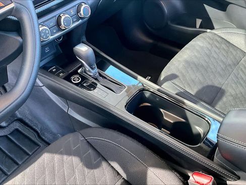 Certified 2024 Nissan Kicks SV image 14
