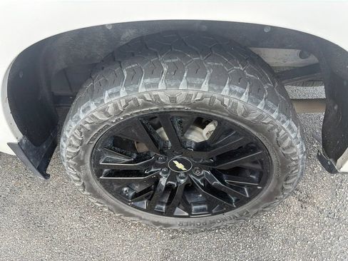 Used 2019 Chevrolet Silverado 1500 High Country AWD/4WD image 5
