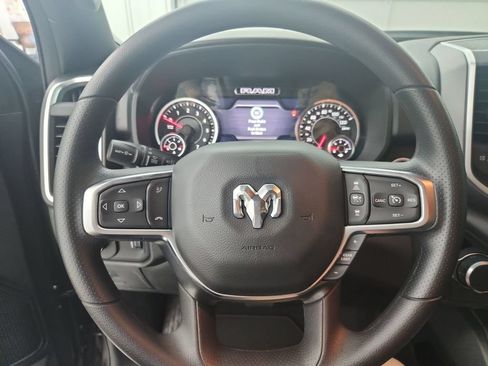 New 2026 RAM 1500 Express AWD/4WD image 21