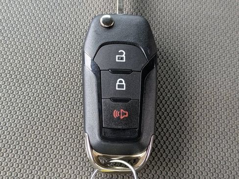 Used 2018 Ford F150 XLT RWD image 25