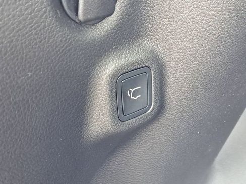 New 2026 Jeep Compass Limited image 25