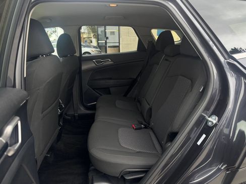 Used 2026 Kia Sportage LX FWD image 25