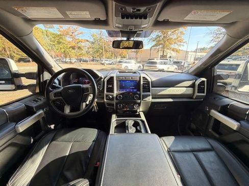 Used 2020 Ford F250 Lariat w/ Lariat Value Package image 9