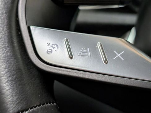 Used 2025 Lucid Air Pure image 36